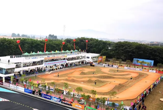 1510048039124202.jpg 640.webp (4).jpg